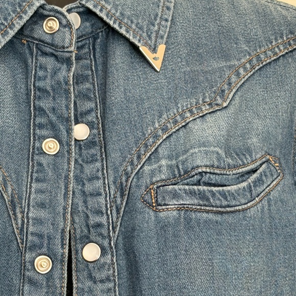 Joe's Jeans Light Blue Denim Shirt western snap button - Picture 3 of 6